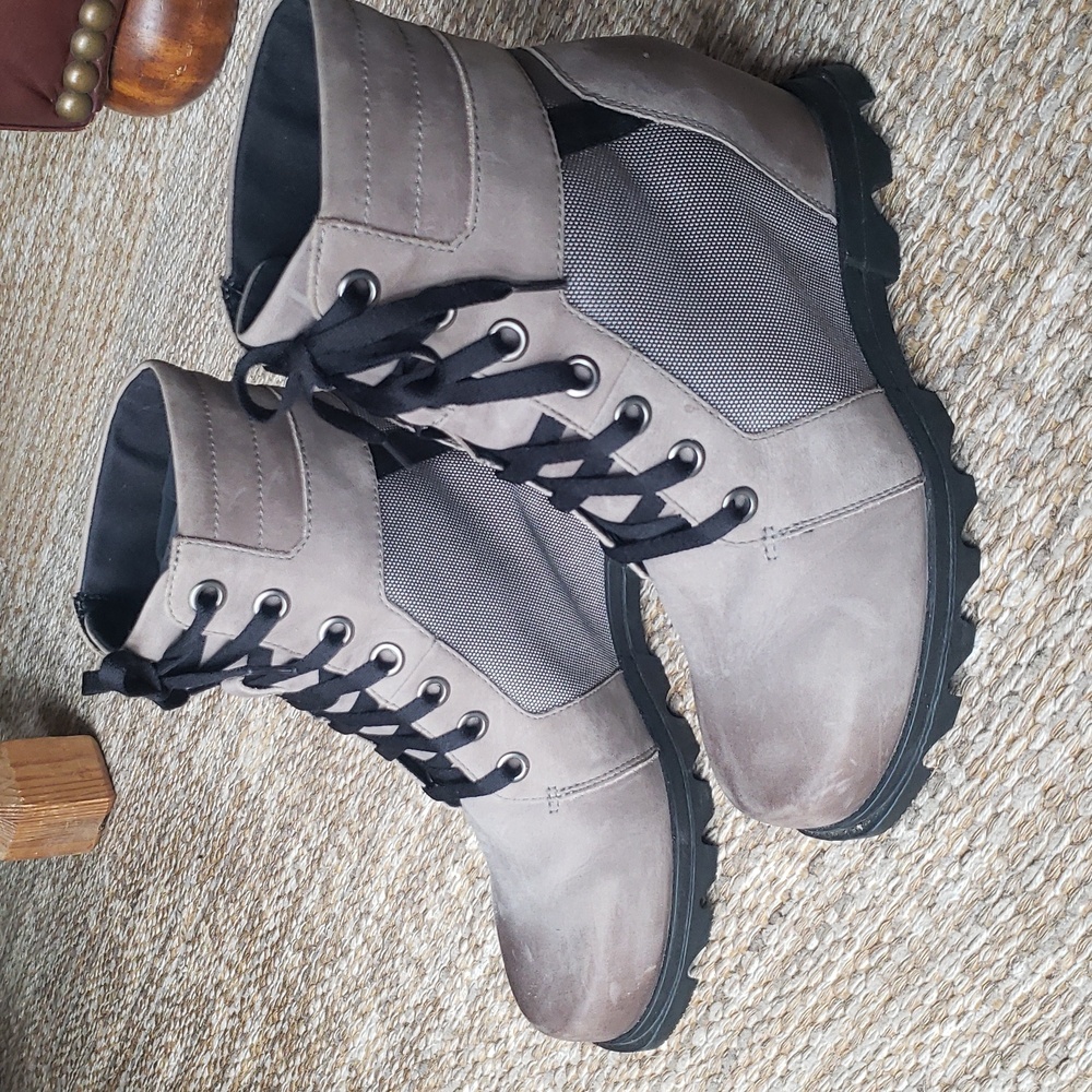 Sorel Boots